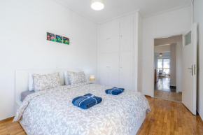 Newly Renovated 2BR Apt!